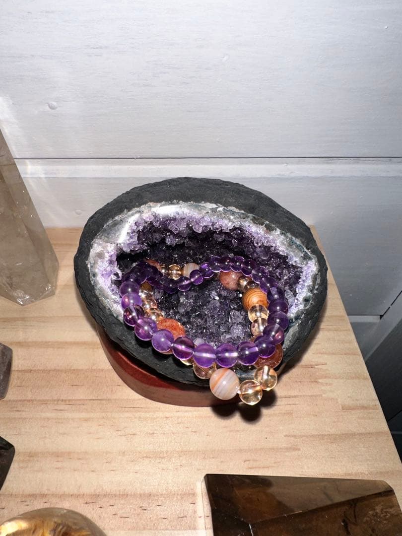 希少!アメジストドーム　台座付き　ウルグアイ産 5A grade