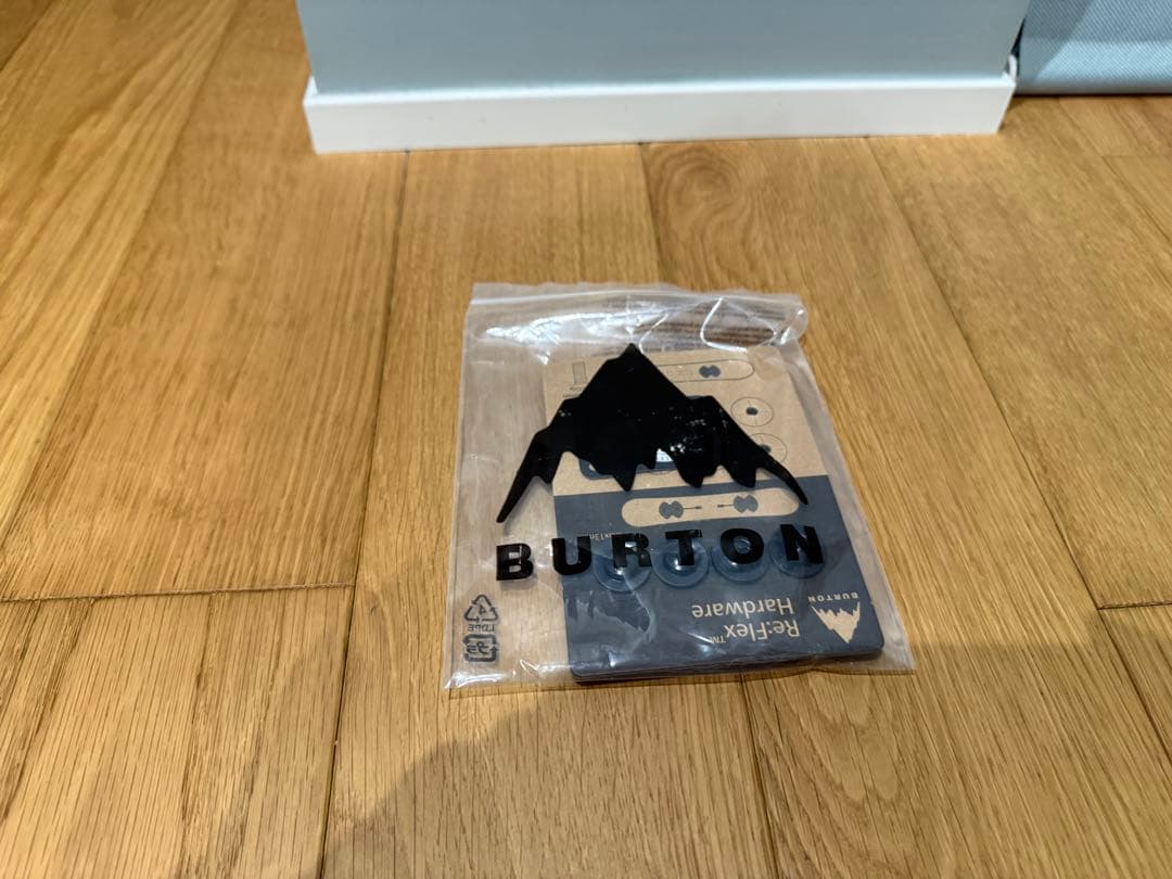 バートン　ジェネシス　ブラック　Re:Flex 4x4 M