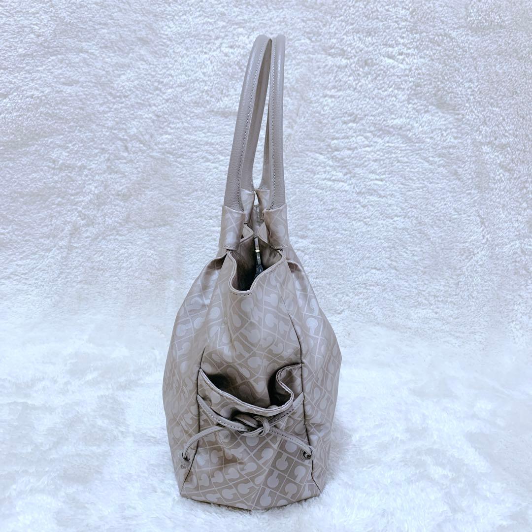 【メルチ】極美品 ゲラルディーニ ソフティ レザーハンドル トートバッグ