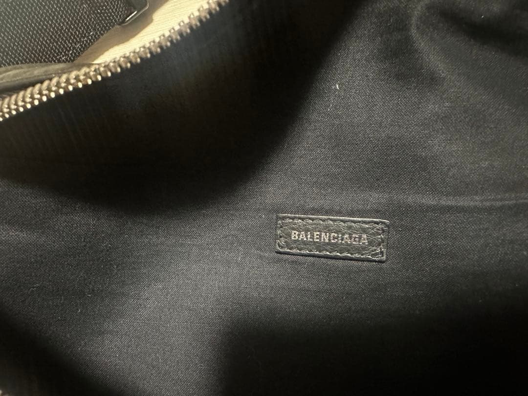BALENCIAGA ボディバッグ・ウエストポーチ ブラック