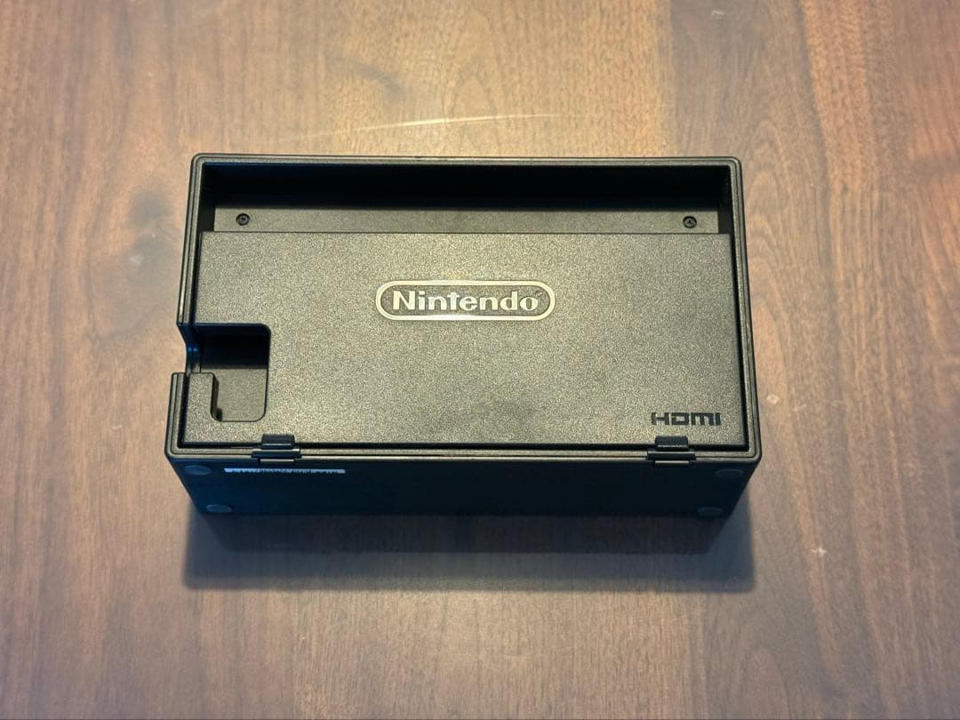 Nintendo Switch 本体 + スマブラ.モンハンライズ.ＸＸ付