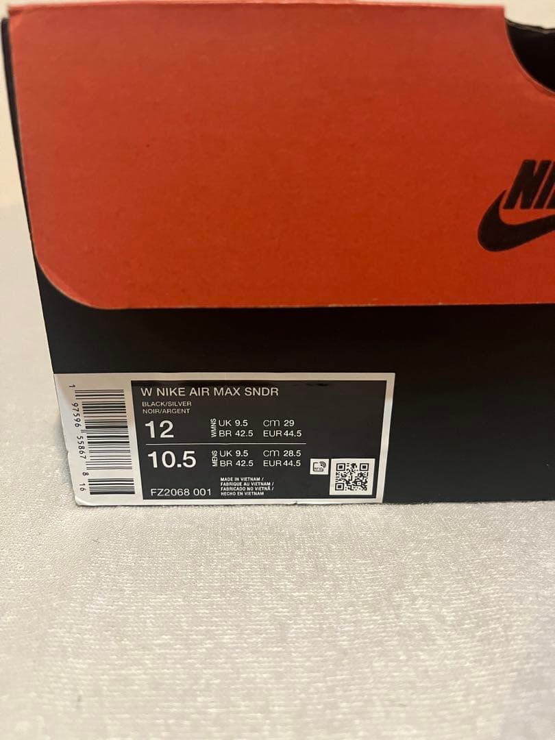 【美品】NIKE W AIR MAX SNDR W29.0cm M28.5cm