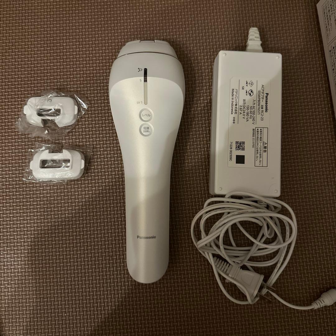 パナソニック　光美容器　光エステ（ボディ & フェイス用） ES-w p80-p