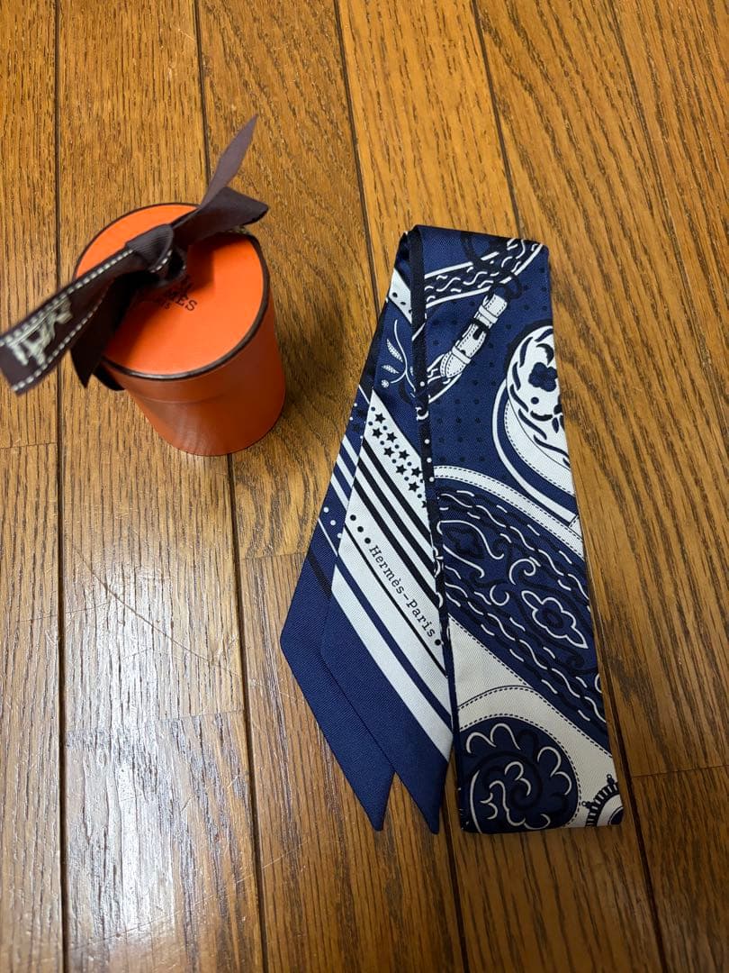 C*o様 超美品 HERMES ツイリー ネイビー