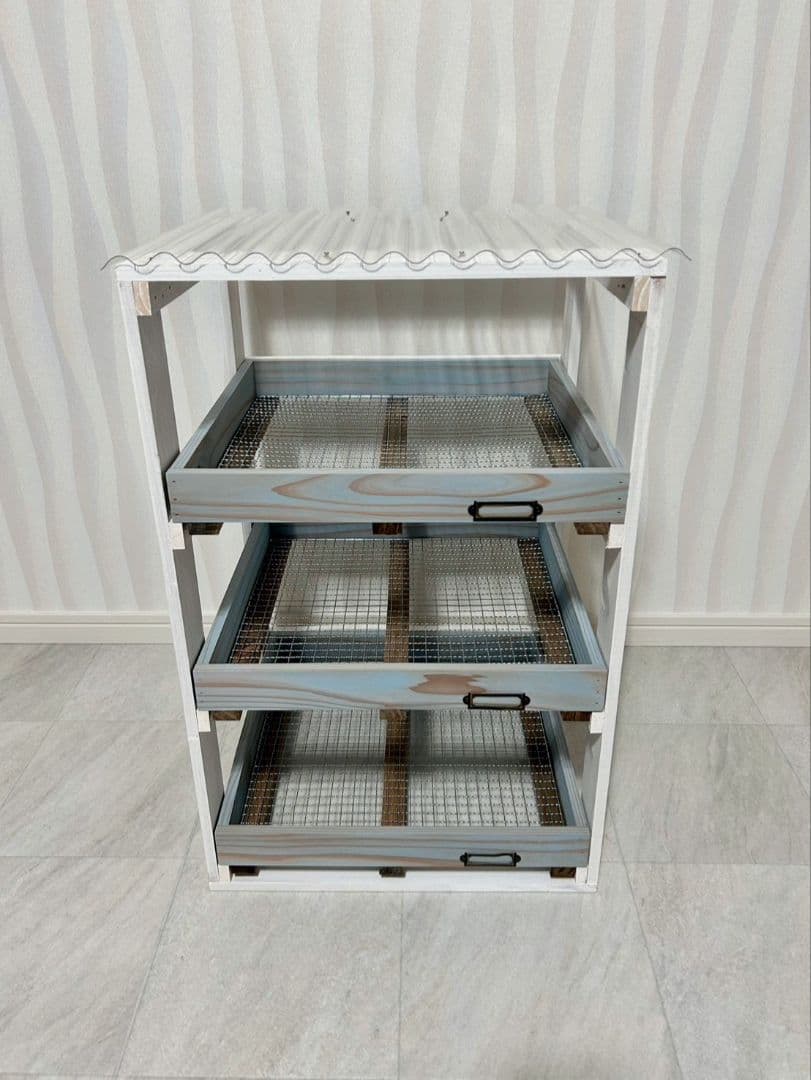 No.29 採光屋根付き3段木製プランターラック