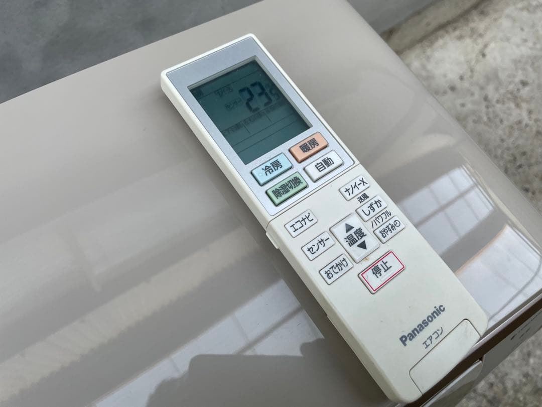 割と綺麗　Panasonic 8畳用エアコン　CS-EX257C