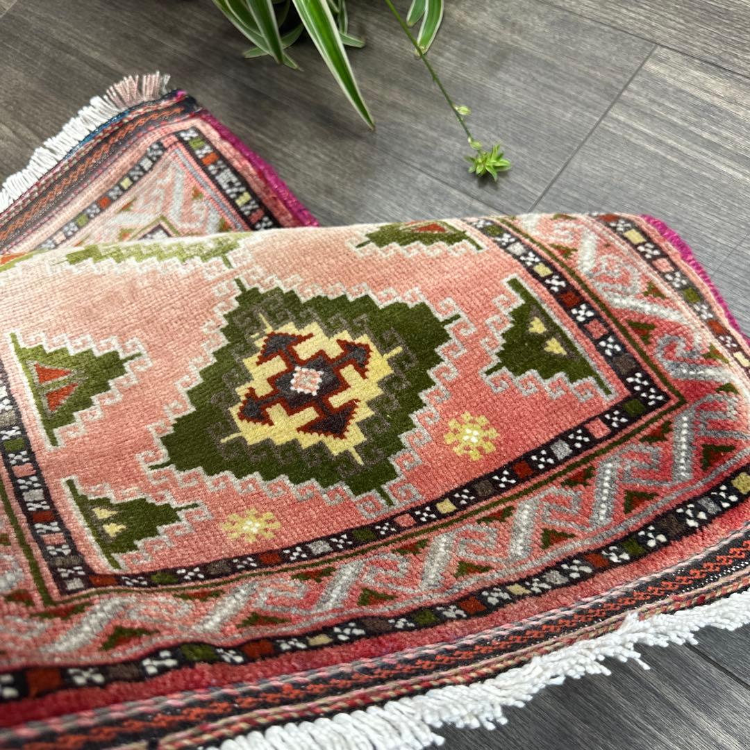 82x50cmヴィンテージ トライバル ラグトルクメン手織り絨毯