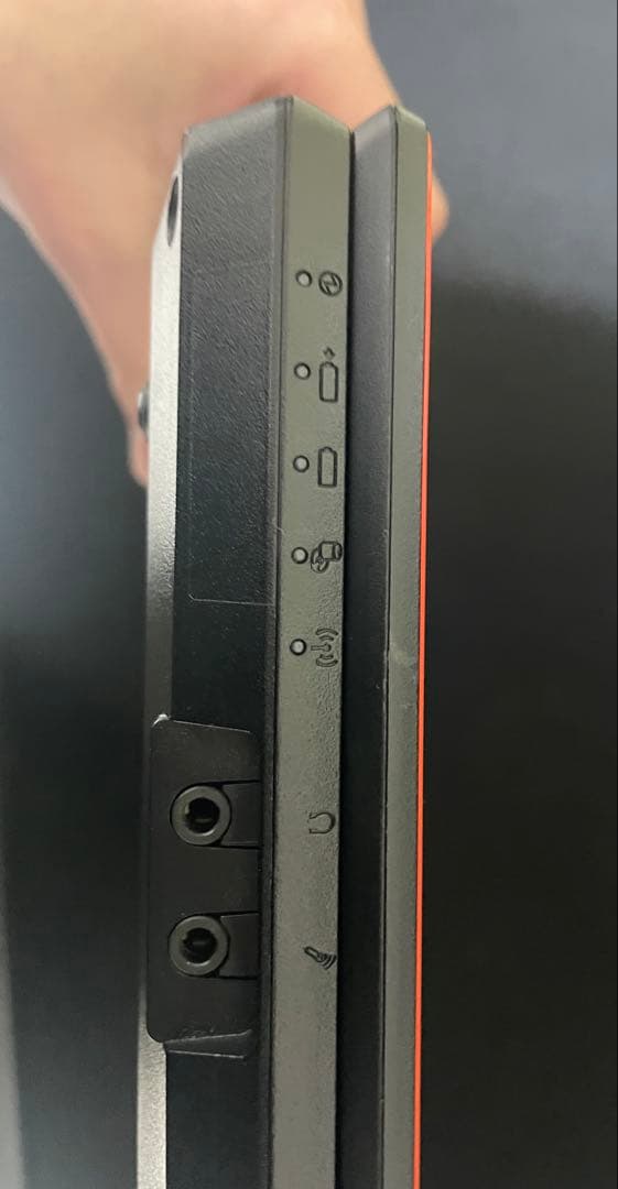 ノートパソコン　富士通LIFEBOOK A577/T