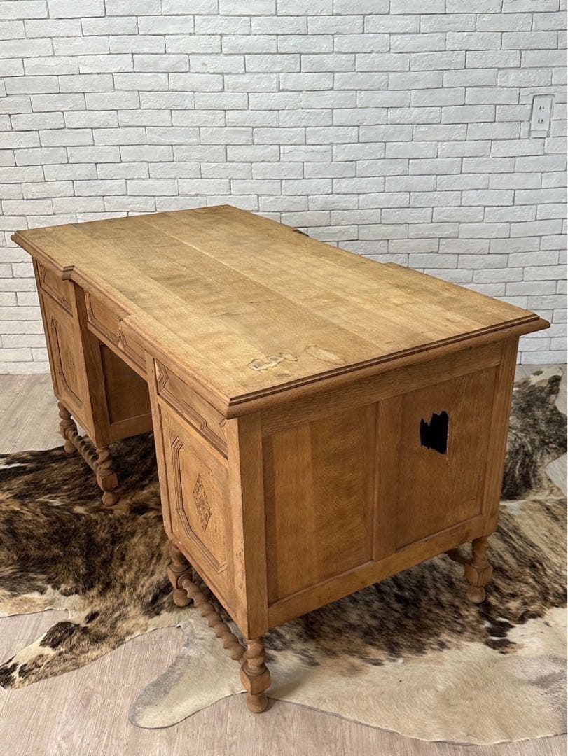 【チャーリー 】1960年　ベルギー　ビンテージ デスク 机 作業台