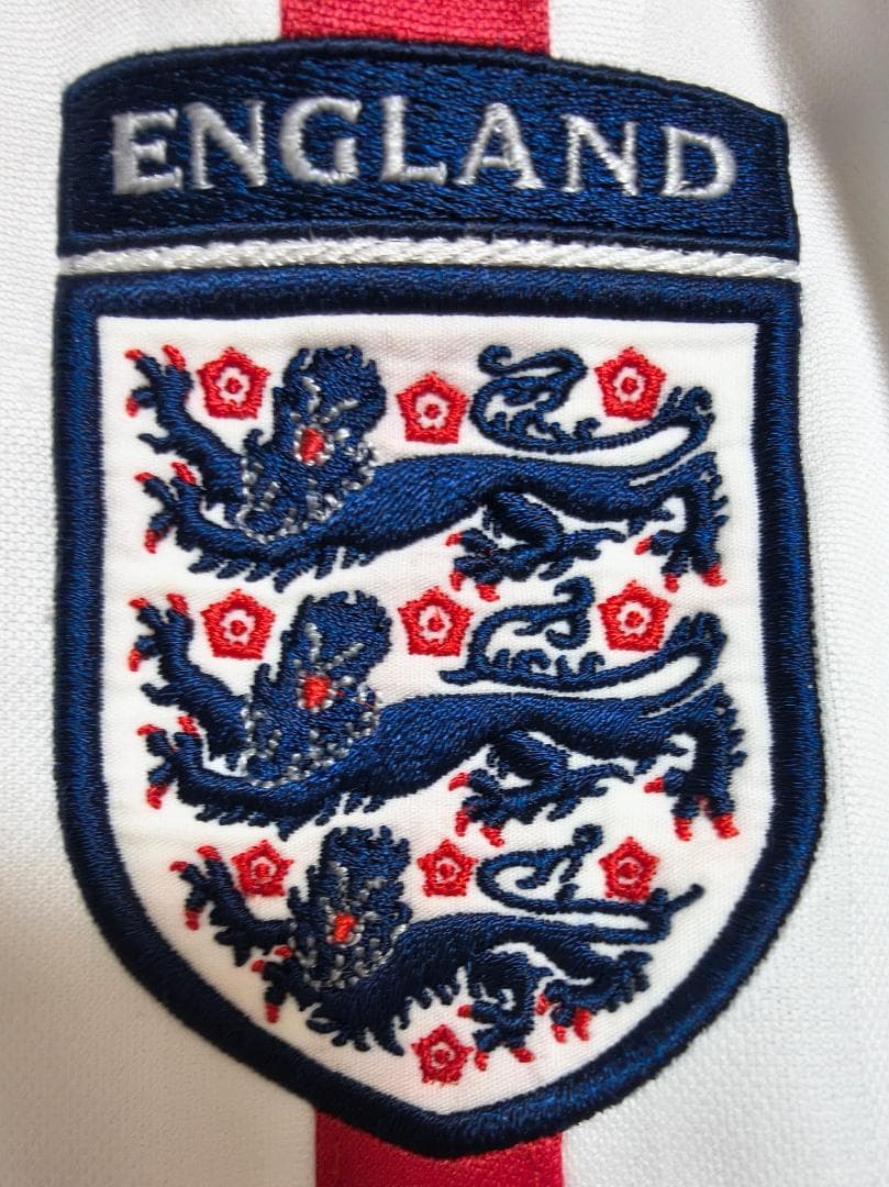 【正規品】中古良品 Umbro イングランド代表 ベッカム 7 長袖 Lサイズ