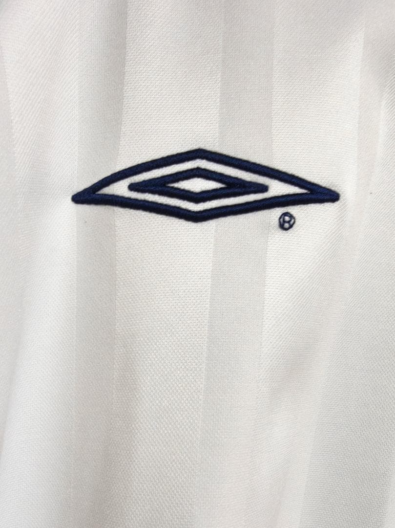 【正規品】中古良品 Umbro イングランド代表 ベッカム 7 長袖 Lサイズ