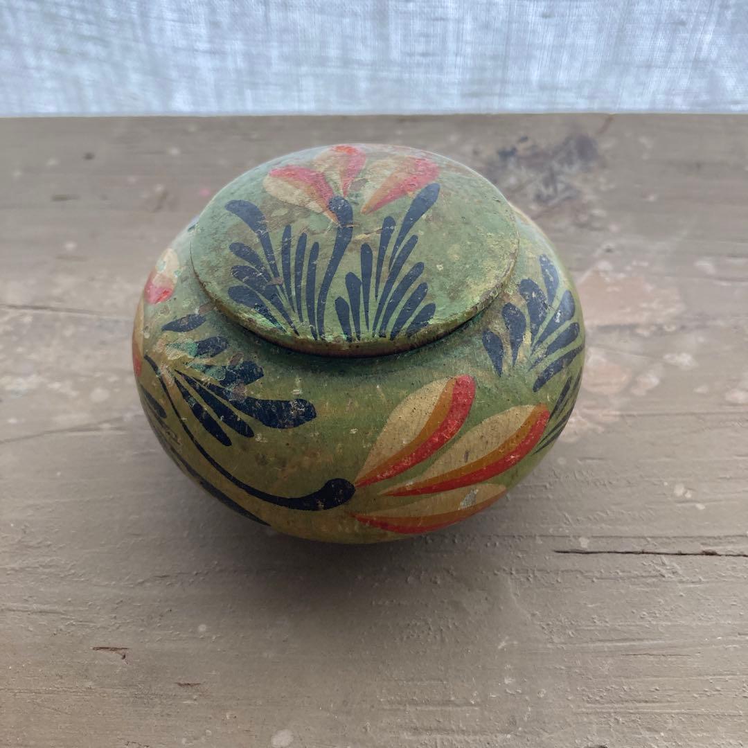 スウェーデン 古い木箱