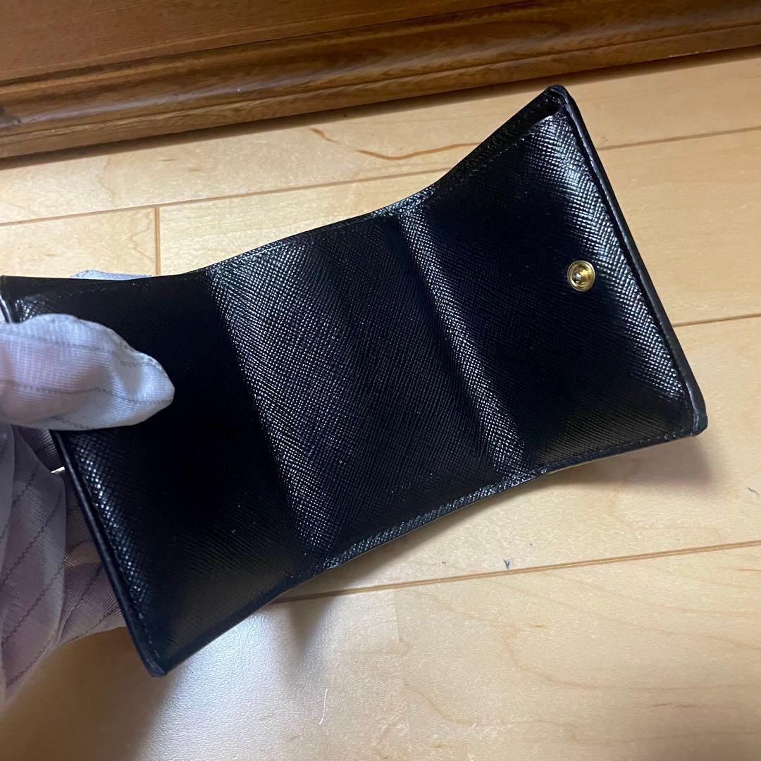 プラダ 三つ折り ミニ財布 PRADA