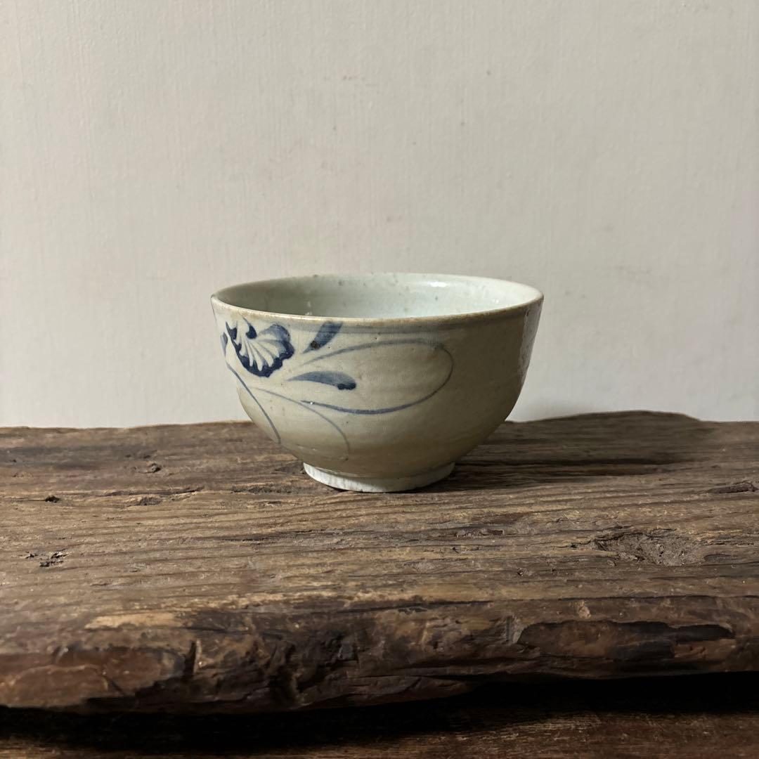 李朝染付草花紋鉢　朝鮮古美術　白磁　茶道具　韓国骨董　アンティーク　白洲正子