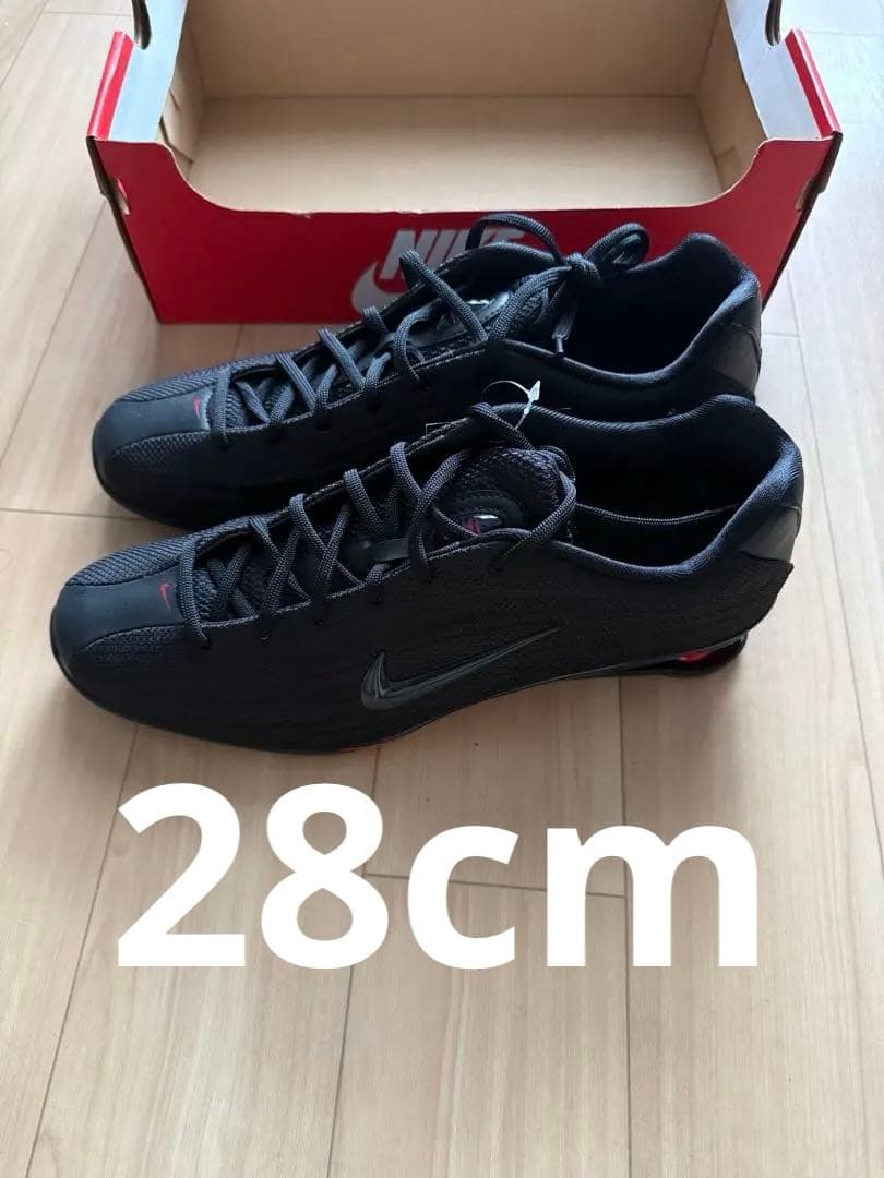 靴 NikeShoxZBlack/UniversityRedBlack 28cm