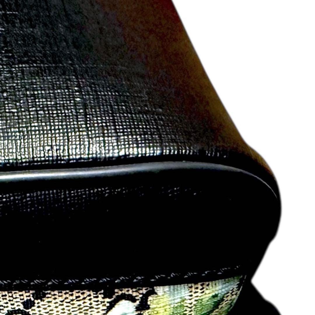 GUCCI グッチ　フラワープリント ショルダーバッグ　バッグパック