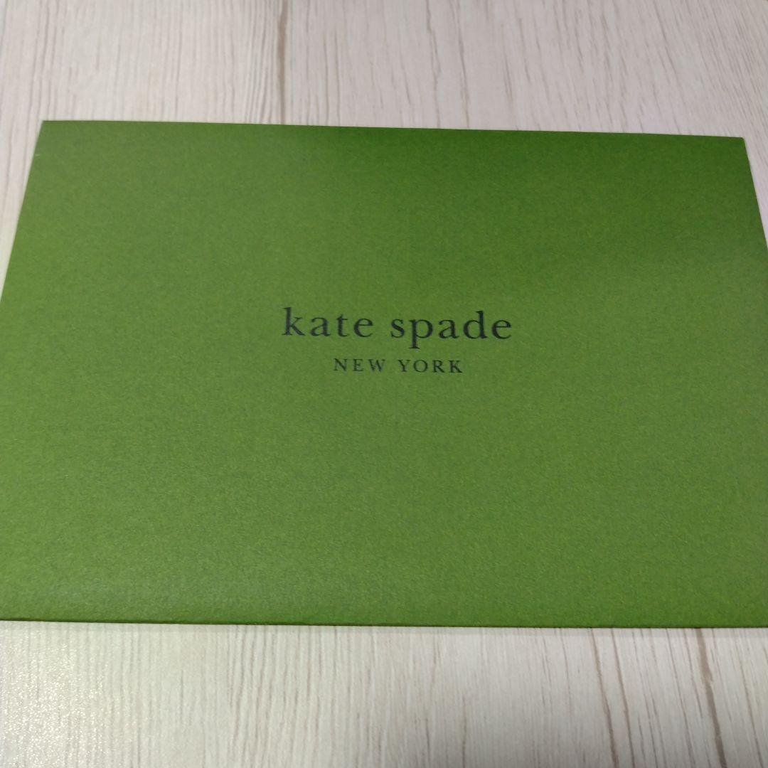 kate spade ハローキティ 二つ折り財布 即購入❌み茶プロフ必読！