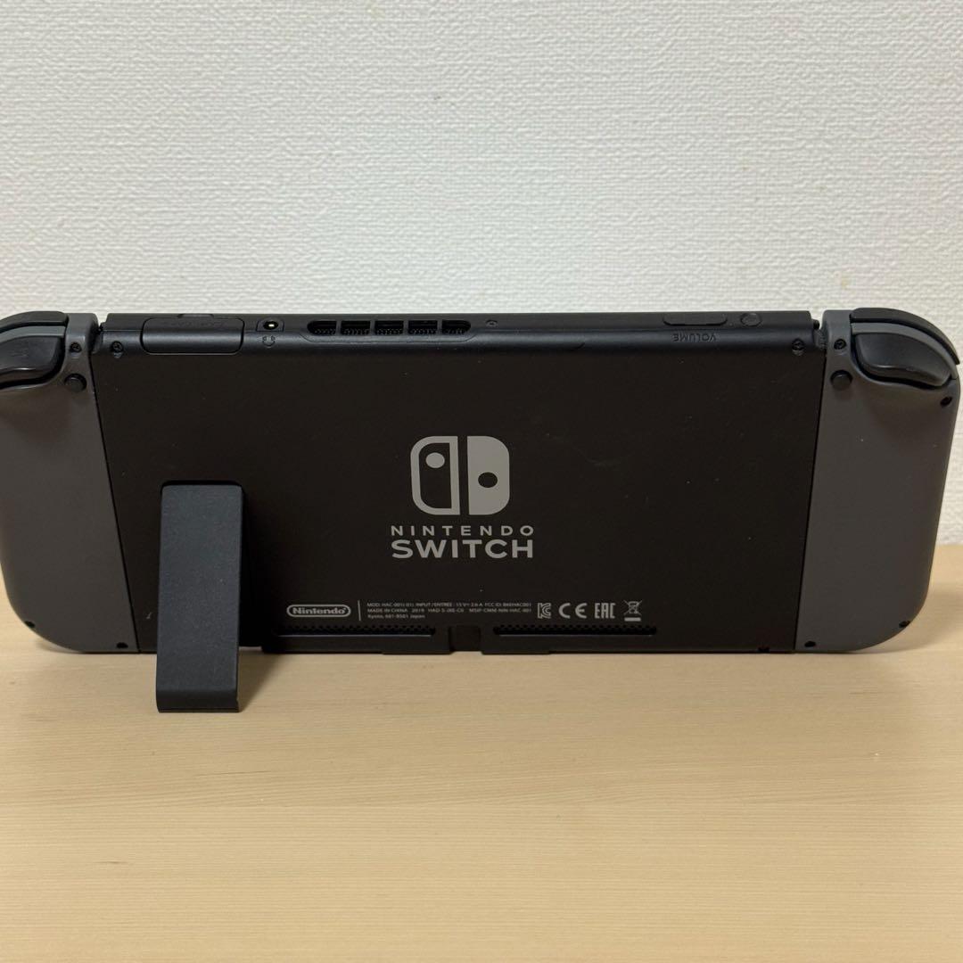 Nintendo Switch グレー本体＋プロコン　マイクロSD付き【中古】