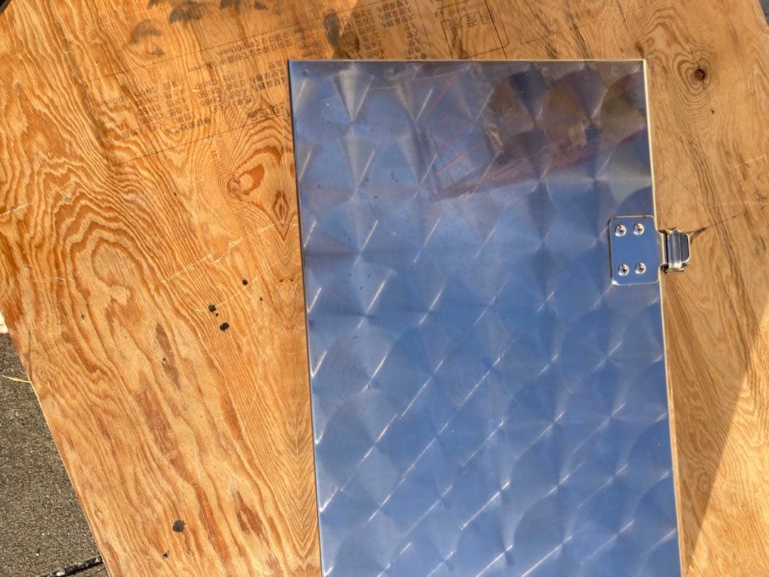 トラック　ステンレス　ウロコ　工具箱　750mm