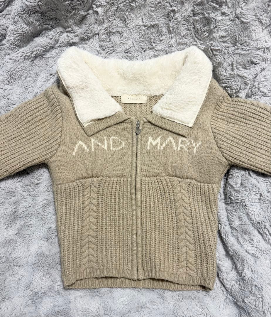 andmary Mary logo zip tops ベージュ