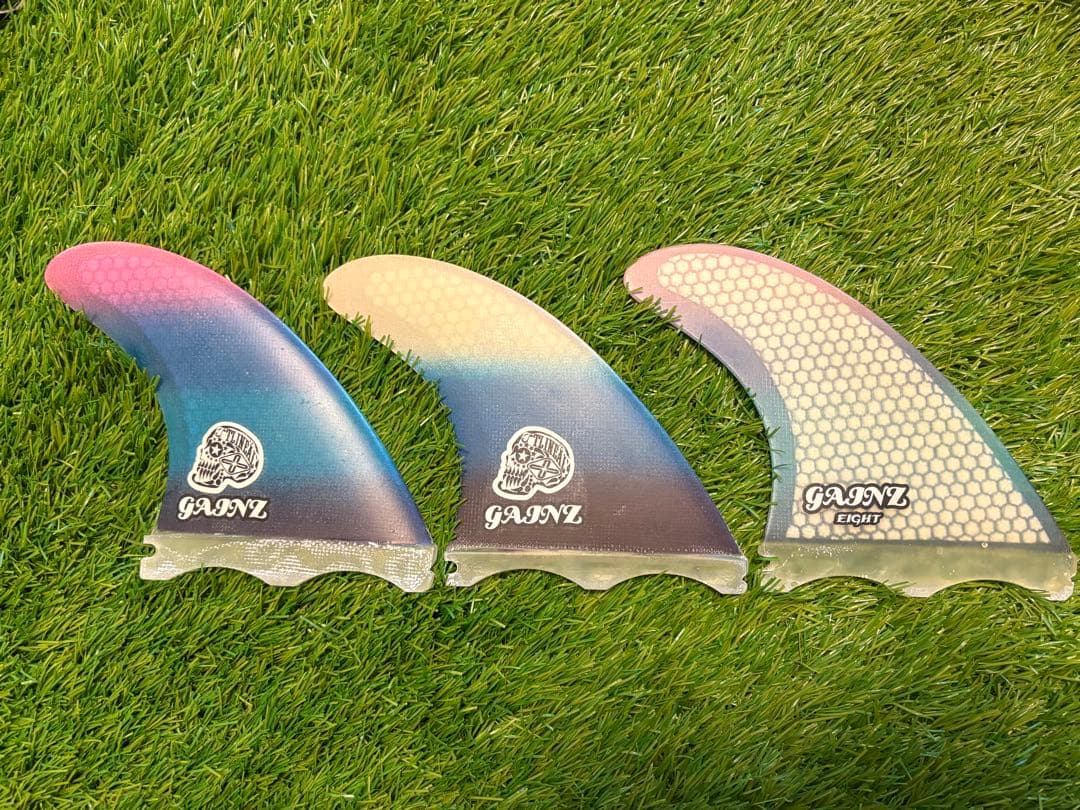 GAINZ サーフボードフィン グラデーションカラー