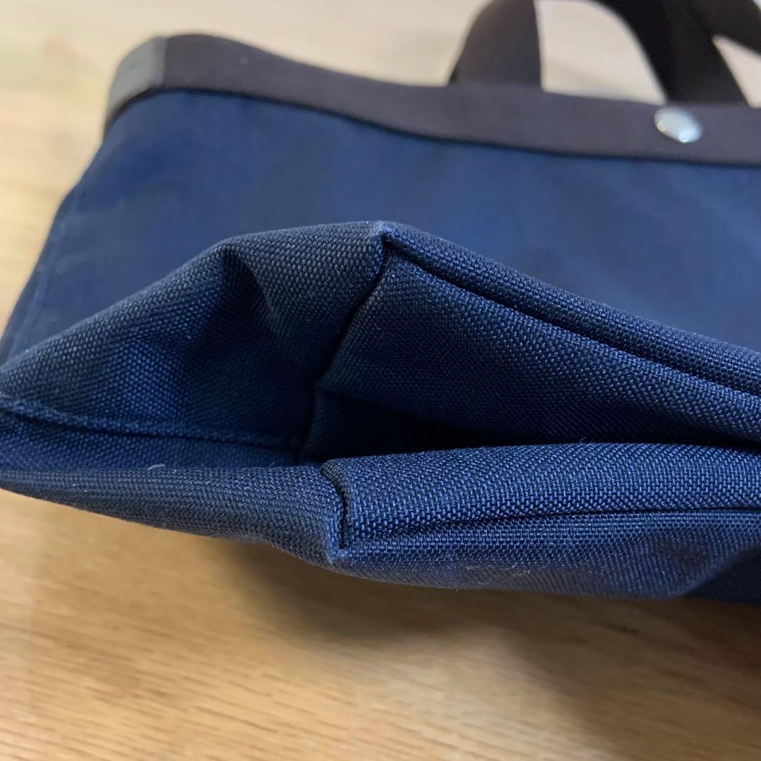 エルベシャプリエ ネイビー×モカ　704C トートバッグ