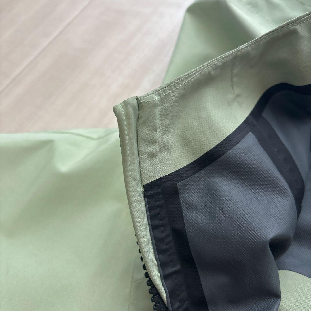 NIKE ACG Cascade Rains マウンテンパーカー