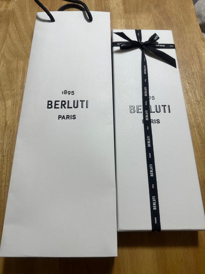 Berluti ライトブルー ネクタイ