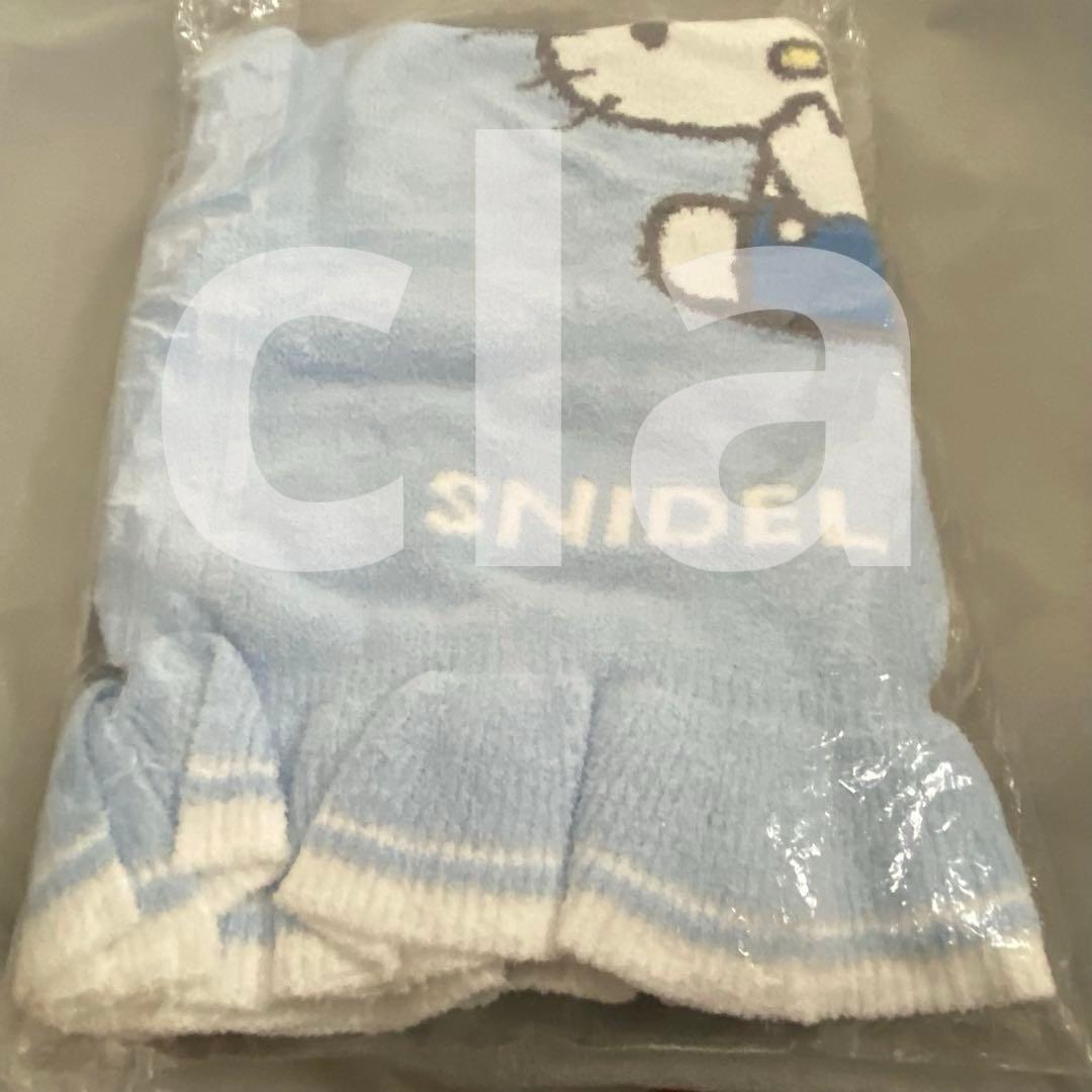 新品 未開封 スナイデルホーム 【HELLO KITTY】ニットブランケット 青