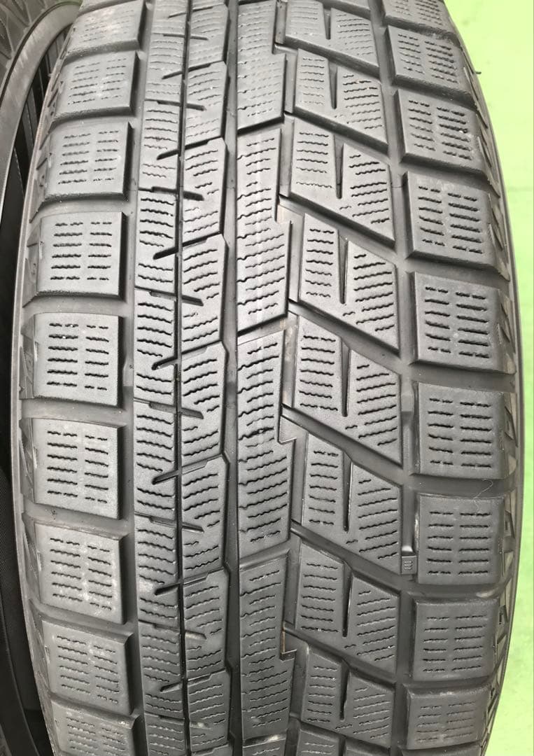 215/60 R16 YOKOHAMA ICE GUARD IG60、2022年
