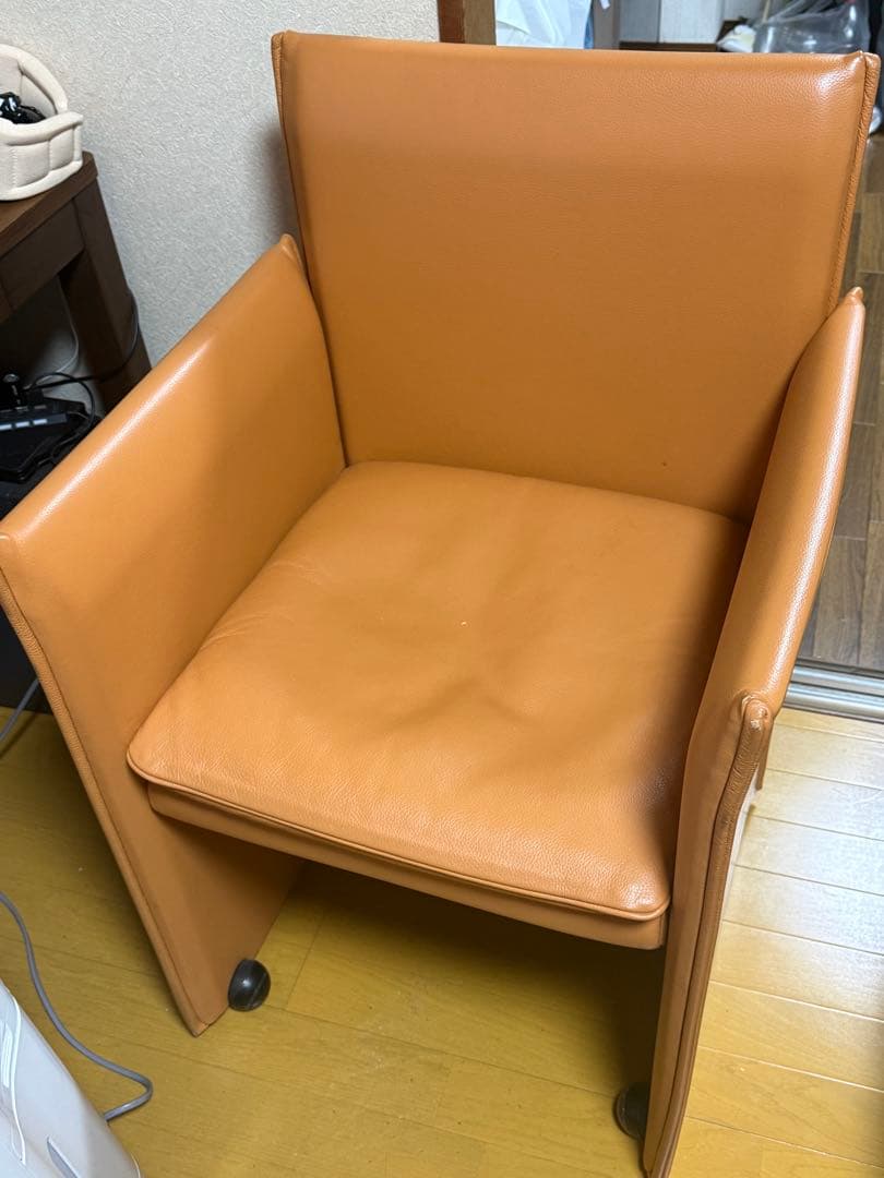 cassina カッシーナ　401 BREAK 定価45万 本革 1人掛けソファ