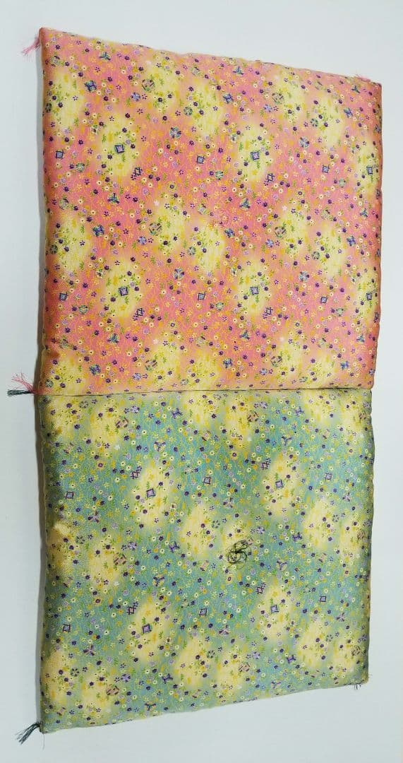 座布団、2枚組、大判座布団、めおと座布団、夫婦ざぶとん、ちりめん生地、西川生地