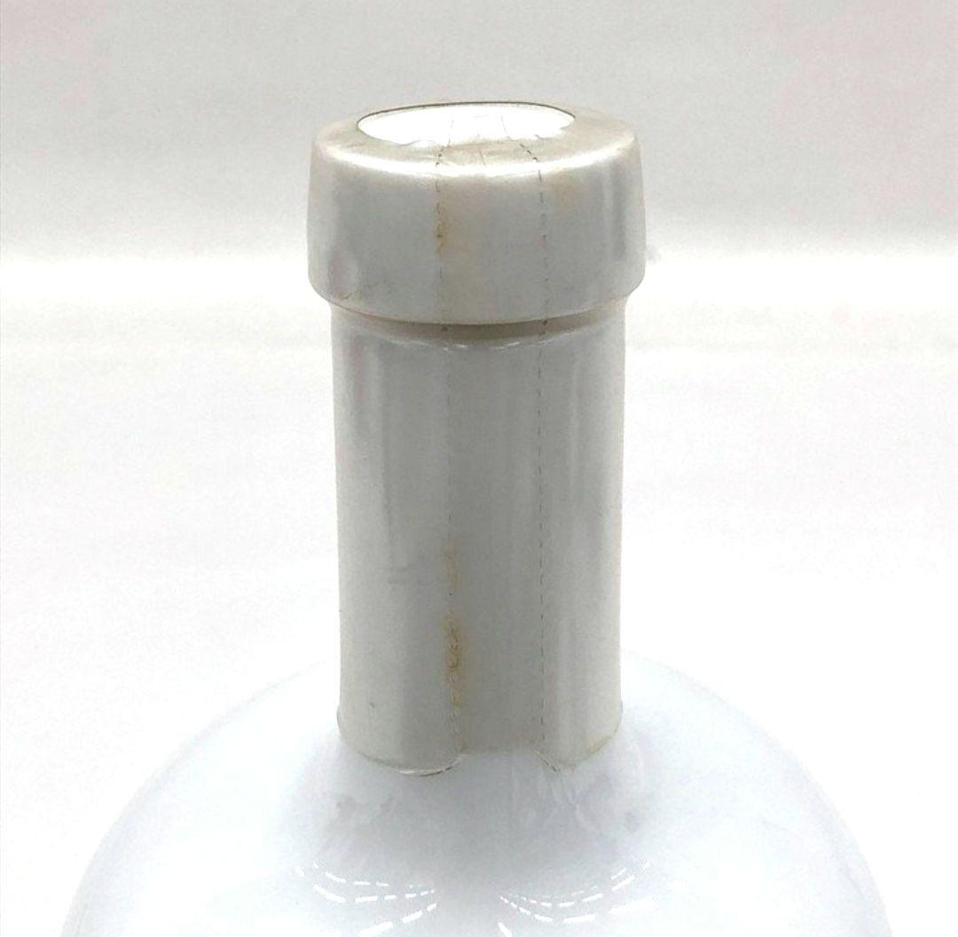 Taro Okamoto 岡本太郎ボトルTSUKUBA EXPO85