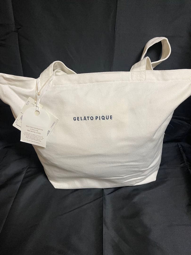 さ*ん様 gelato pique ジェラピケ プレミアム 2017福袋 1個