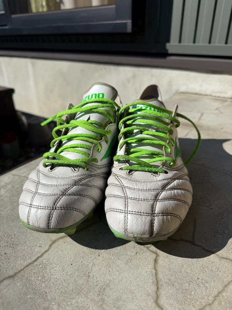 サッカースパイク ミズノ モレリア ネオ4 ジャパン 26.0cm