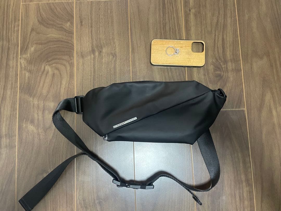 NIID URBANATURE ボディバッグ レザー