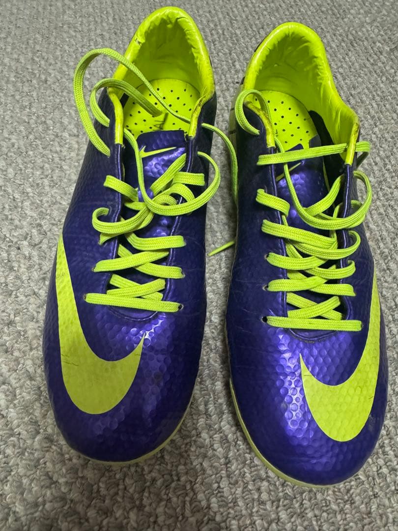 Nike Mercurial ネイビー/イエロー スパイクシューズ