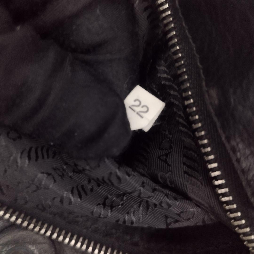 美品☆　Prada archive washed all lether bag