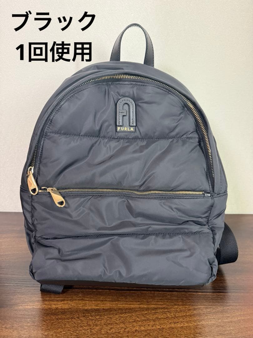 FURLA ブラック リュック　ナイロン