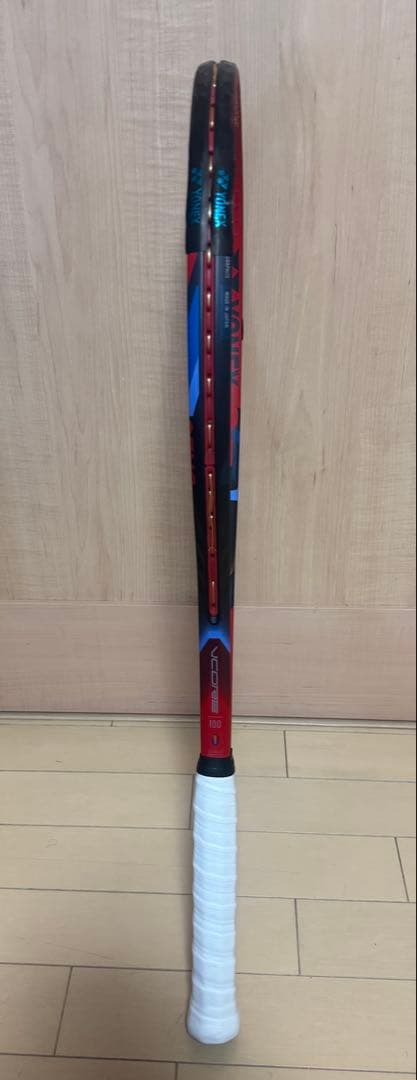 YONEX VCORE 100 G2 レッド/ブラック