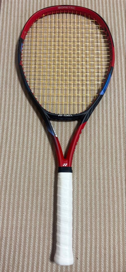 YONEX VCORE 100 G2 レッド/ブラック