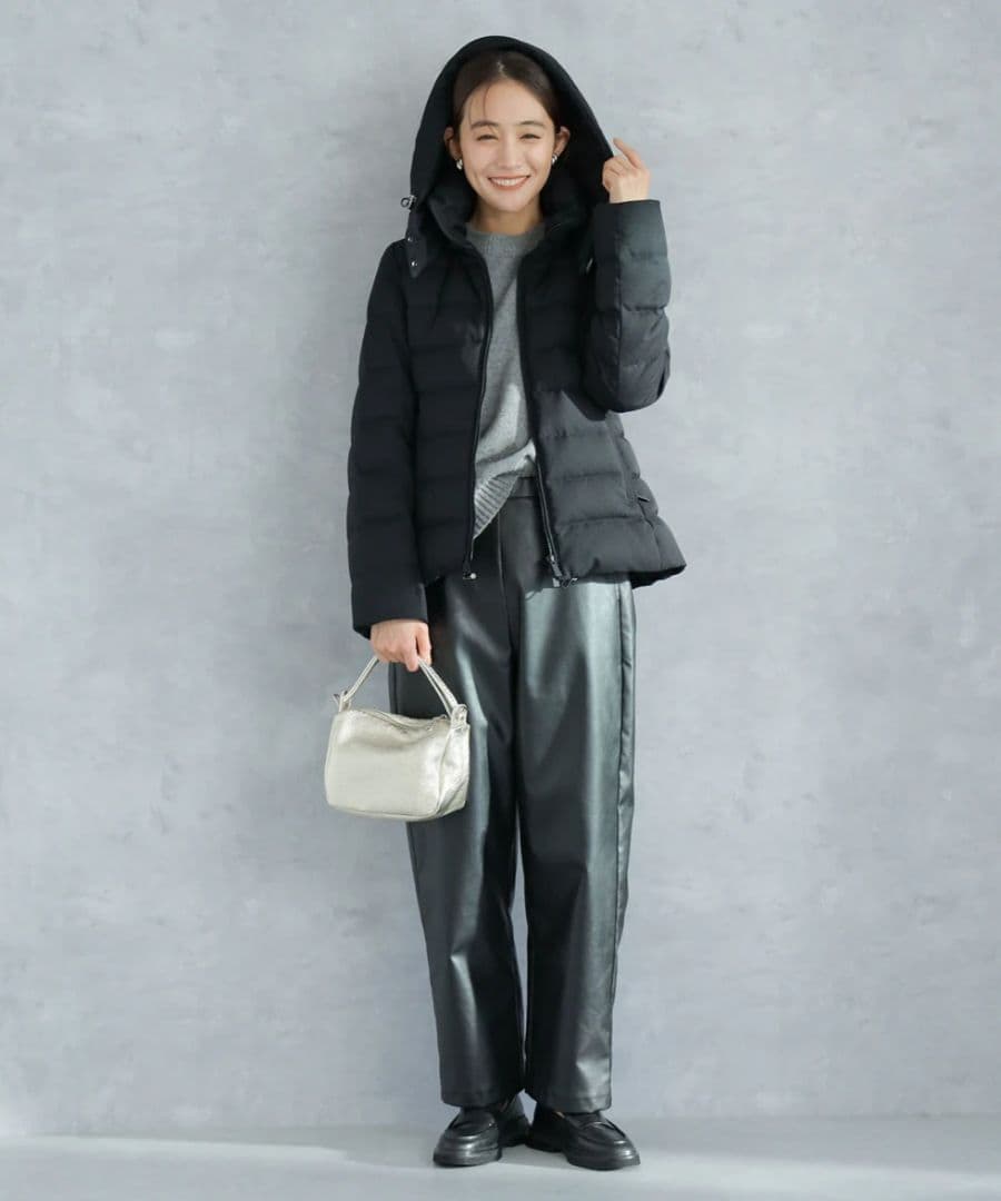 最終お値下げ❗【新品タグ付き❗】西川ダウン　サージショートダウン　ブラック Ｓ