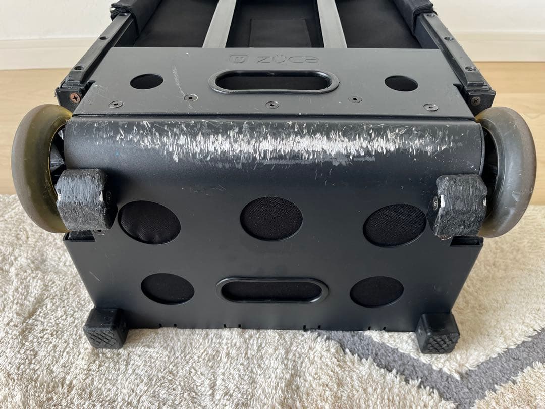 ZÜCA ブラック キャリーケース