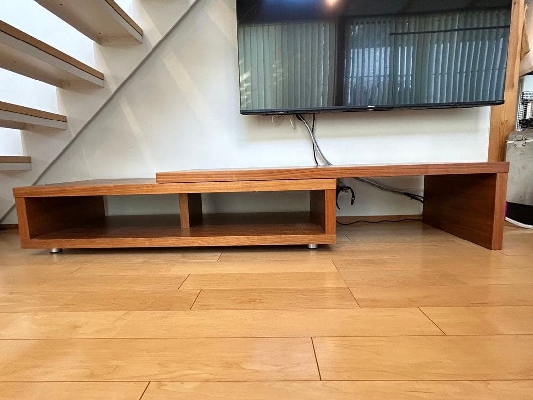 Franc franc　伸縮式AVボード　手渡し限定、近場の配達相談可