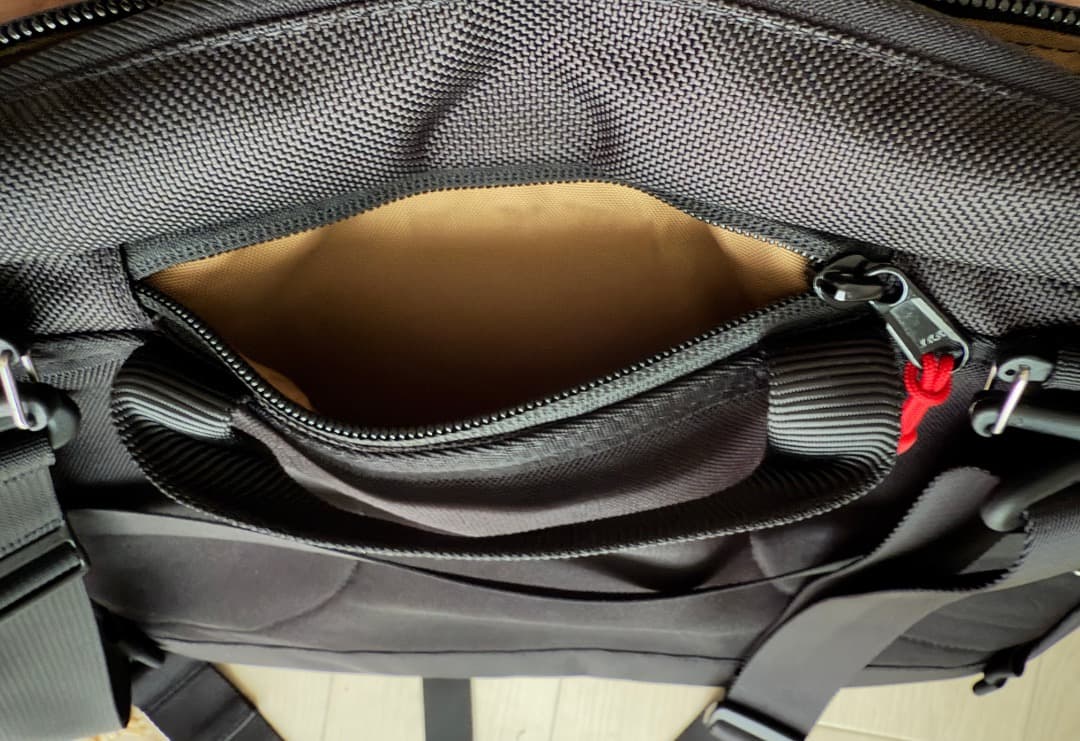 DSPTCH SLINGPACK バリスティックナイロン PCK-SP-BLK