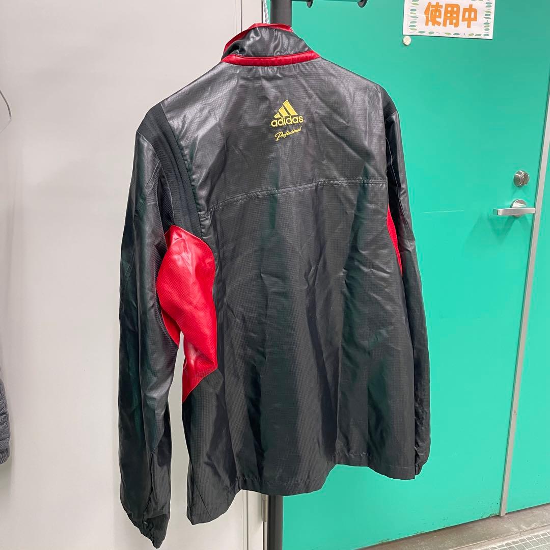 新品‼️アディダス プロフェッショナル　ウインドブレーカー上下セットアップ