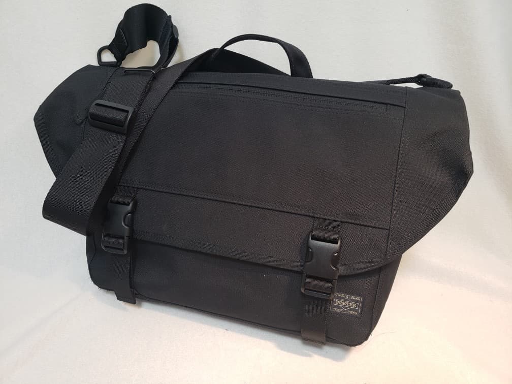 PORTER メッセンジャーバッグ