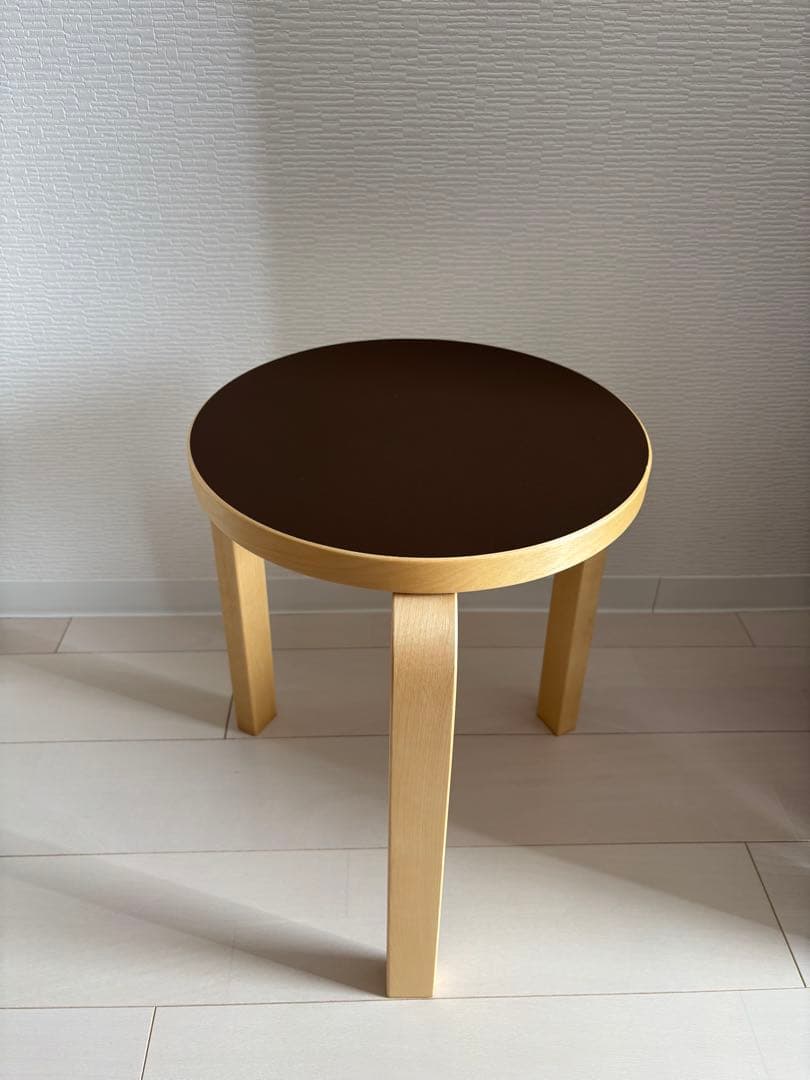 廃番カラー　アルテック　artek COFFEE 09 円形スツール