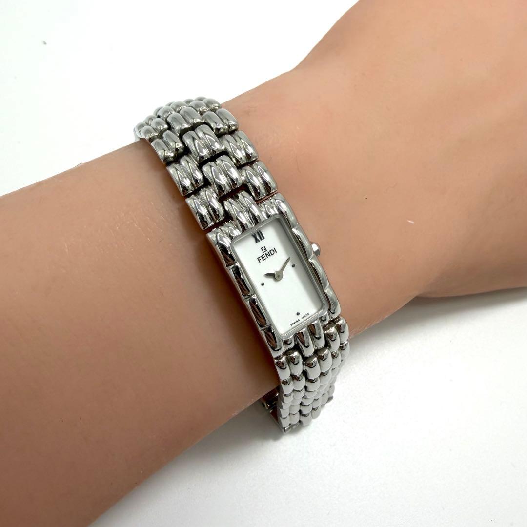 【稼働】箱付き フェンディ 660L オロロジ 腕時計 ズッカ レディース