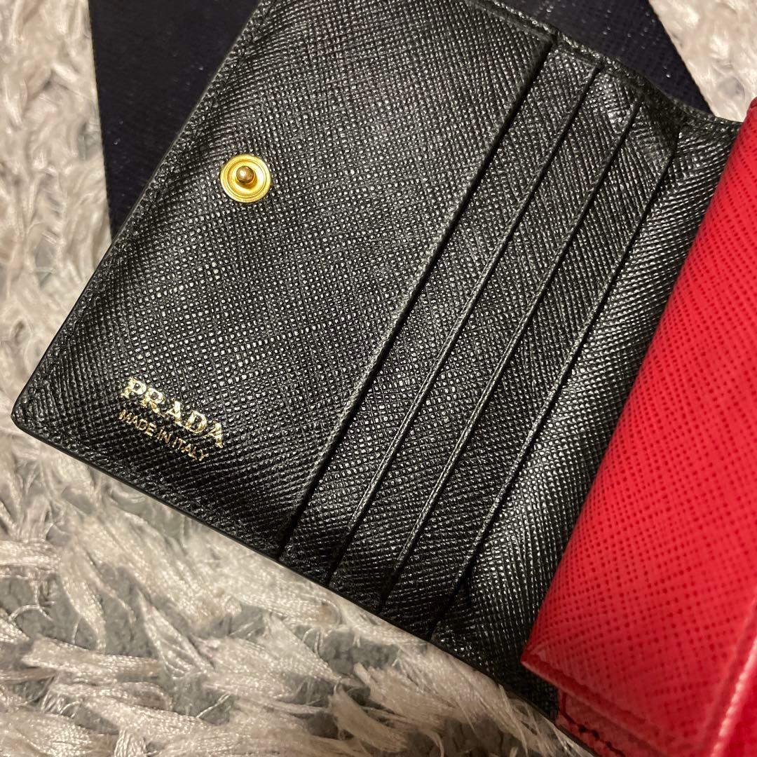 PRADA 二つ折り財布 サフィアーノレザー 黒